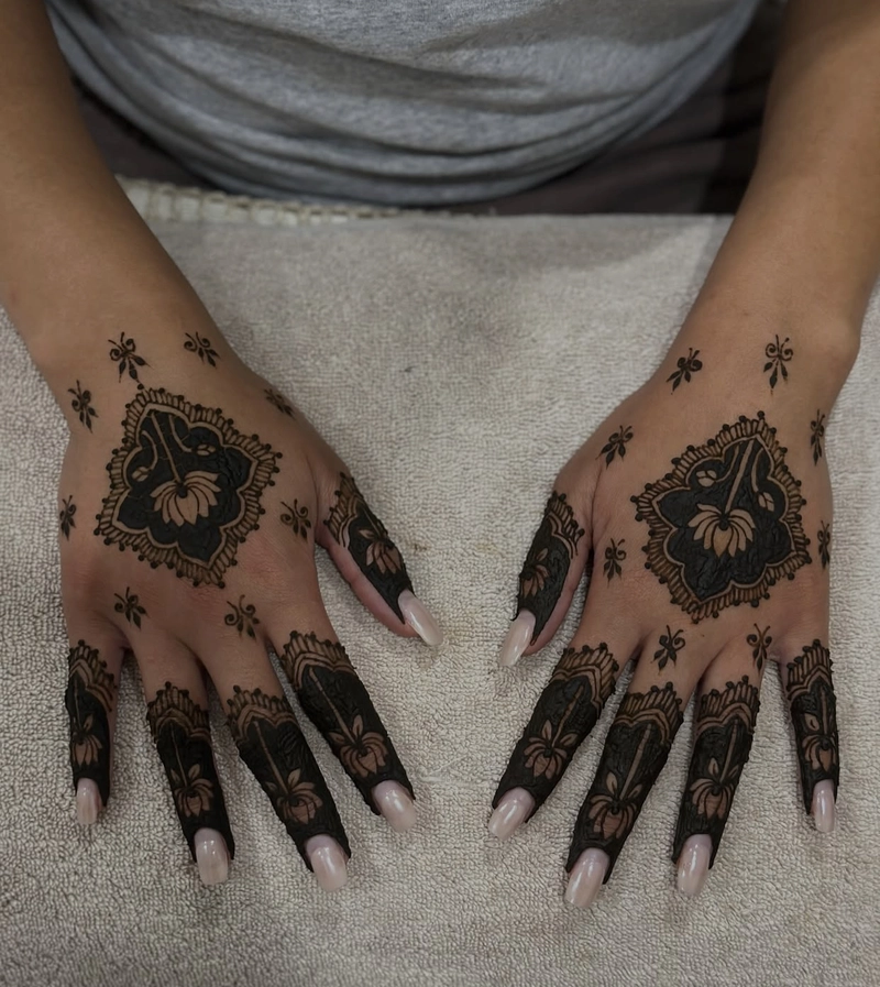 indian mehendi design back hand