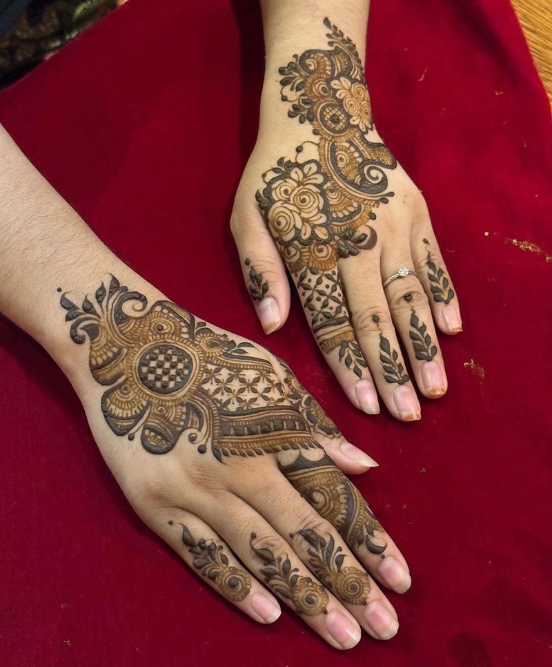 indian mehndi design back hand