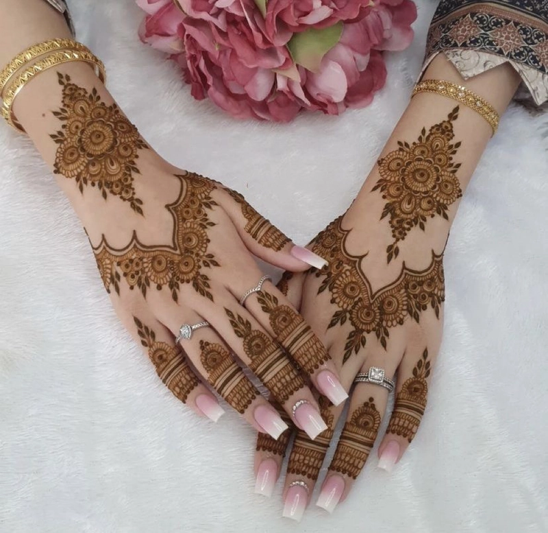 indian mehndi design back hand full