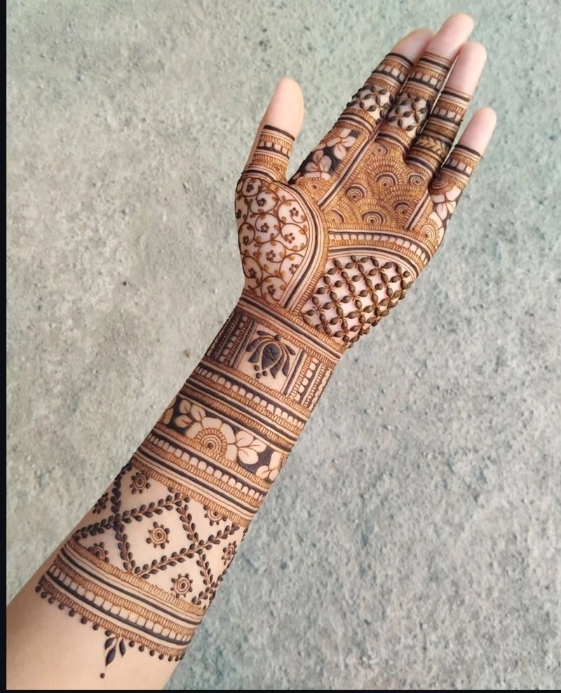 indian mehndi designs half hand