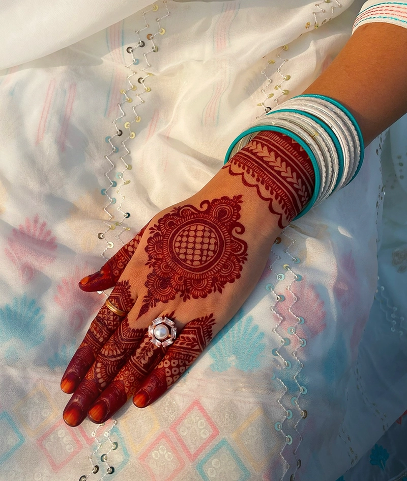 indian simple mehendi design