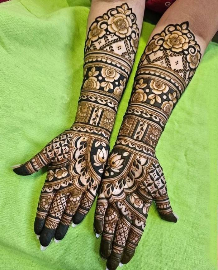 indo western arabic mehndi design
