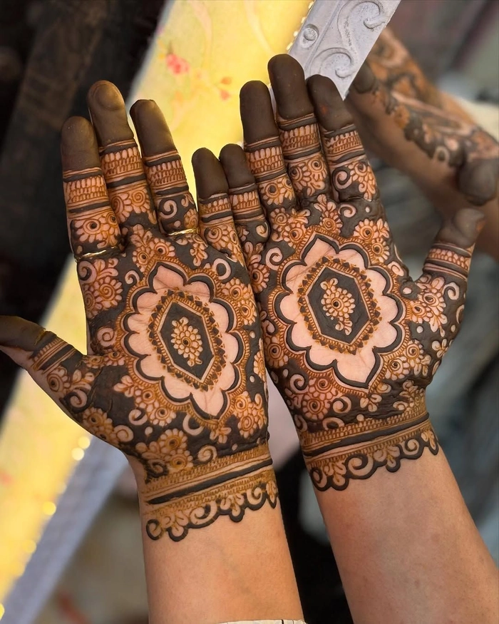 indo western mehndi design