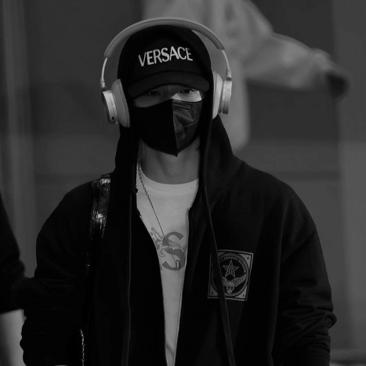instagram dp black