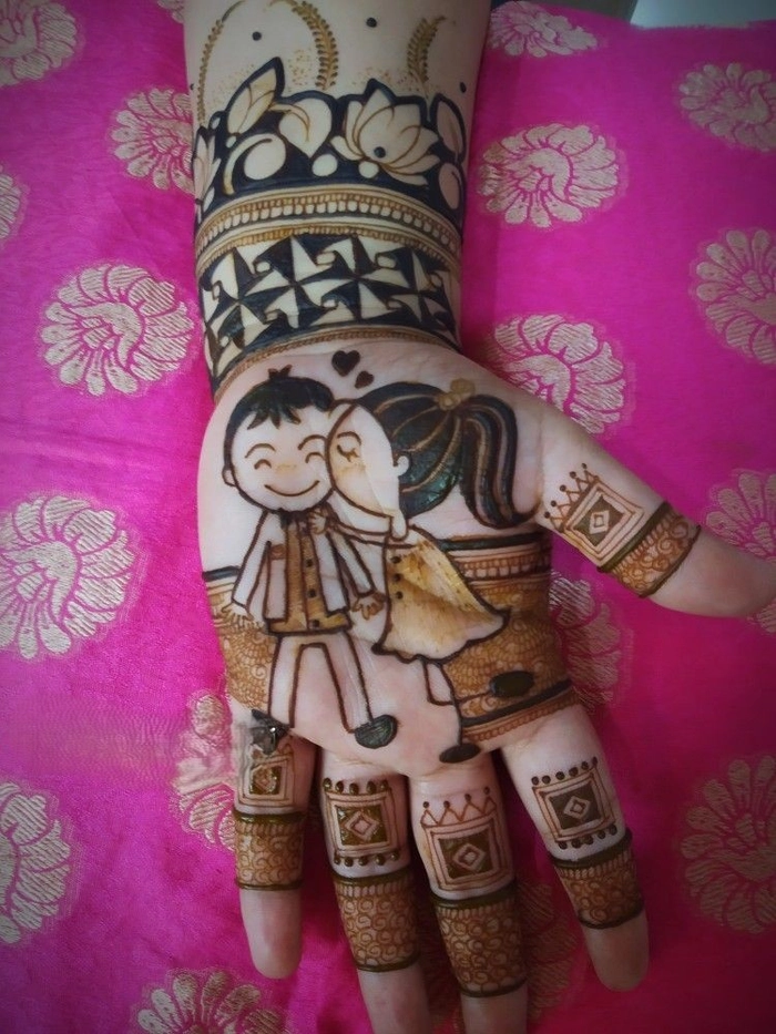 love mehndi design photo back hand full
