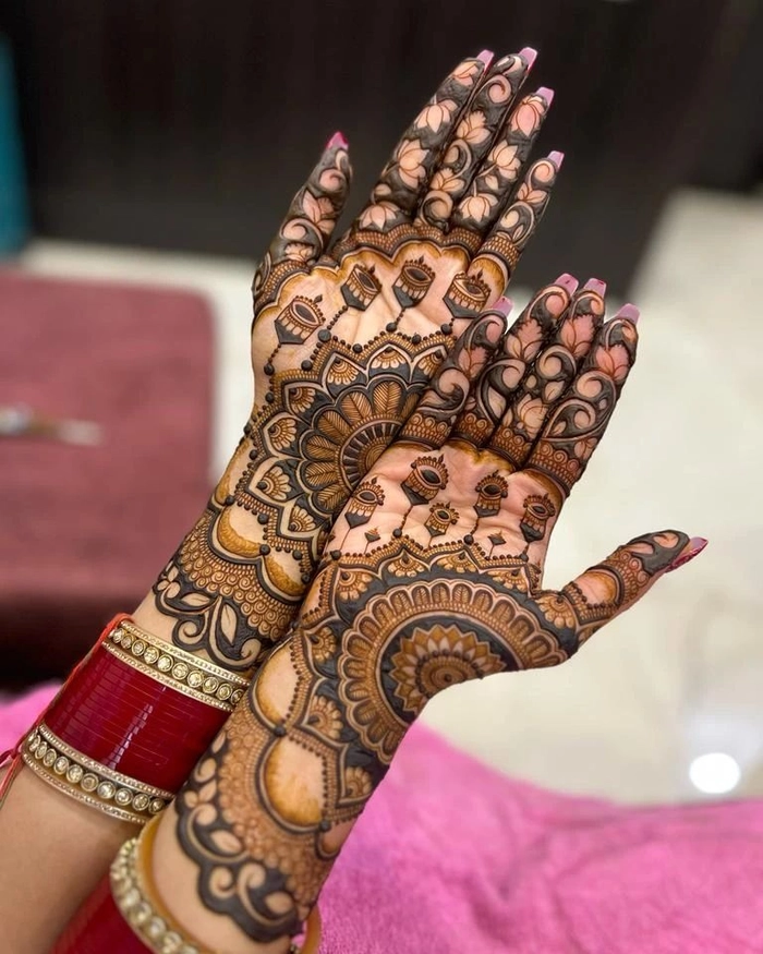 love mehndi design photo full hand