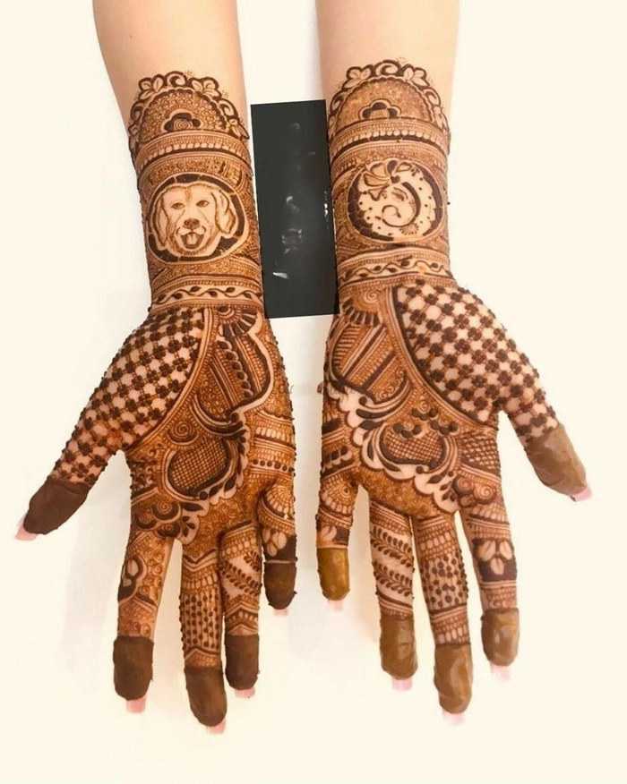 mehandi puppy