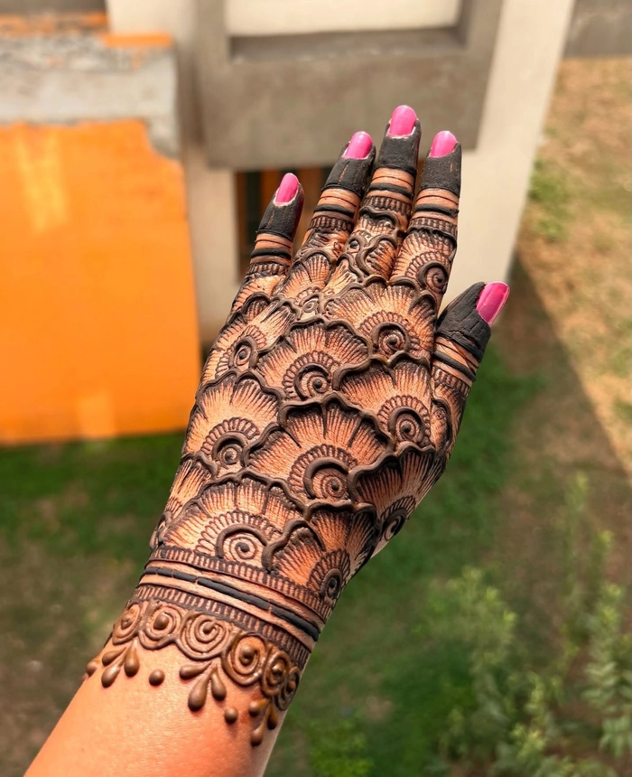 mehendi groom