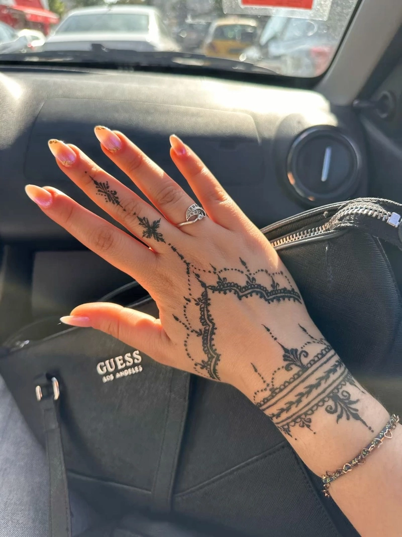 mehendi hand design wrist