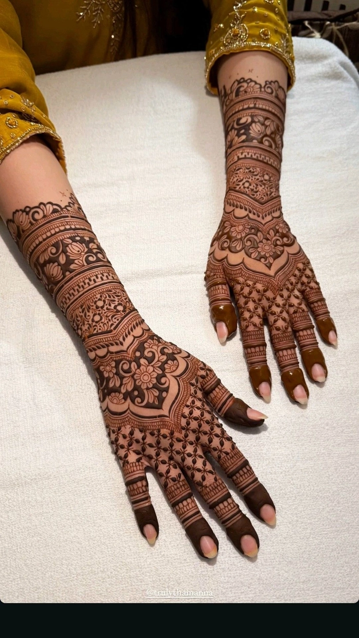 mehndi design easy and beautiful upper hand