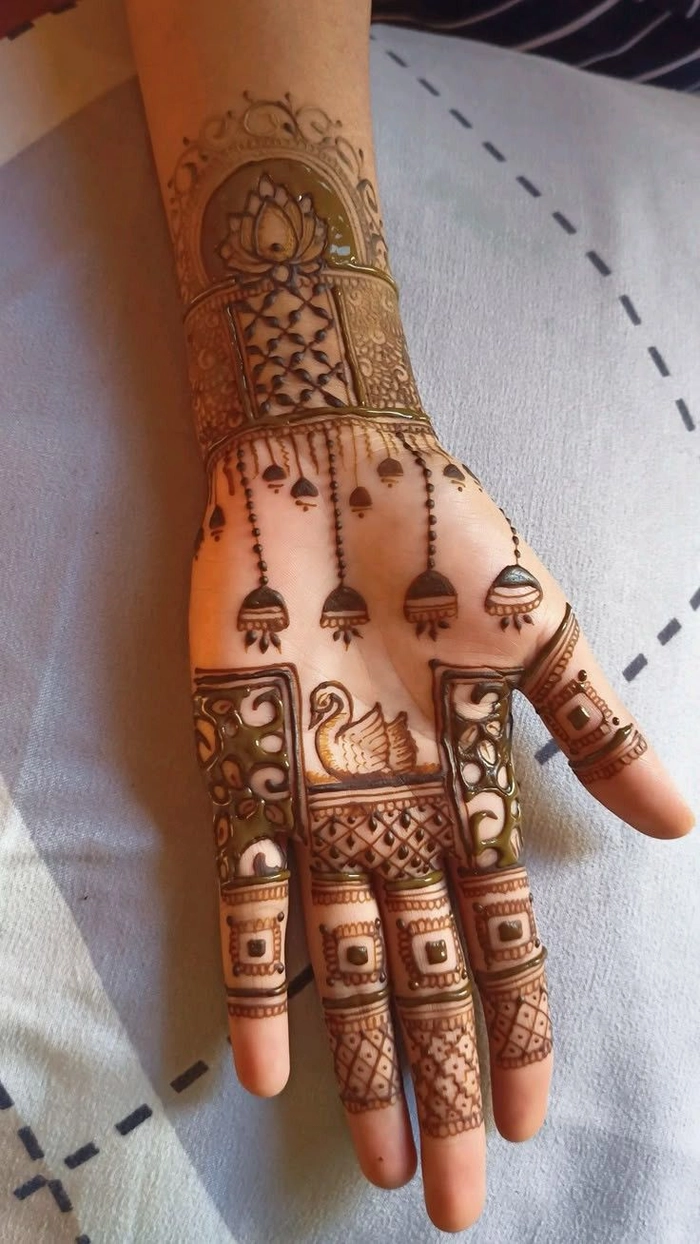 mehndi design front hand easy