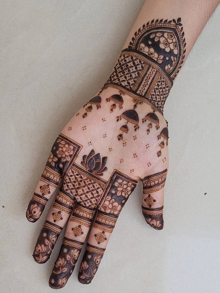 mehndi design front hand for eid