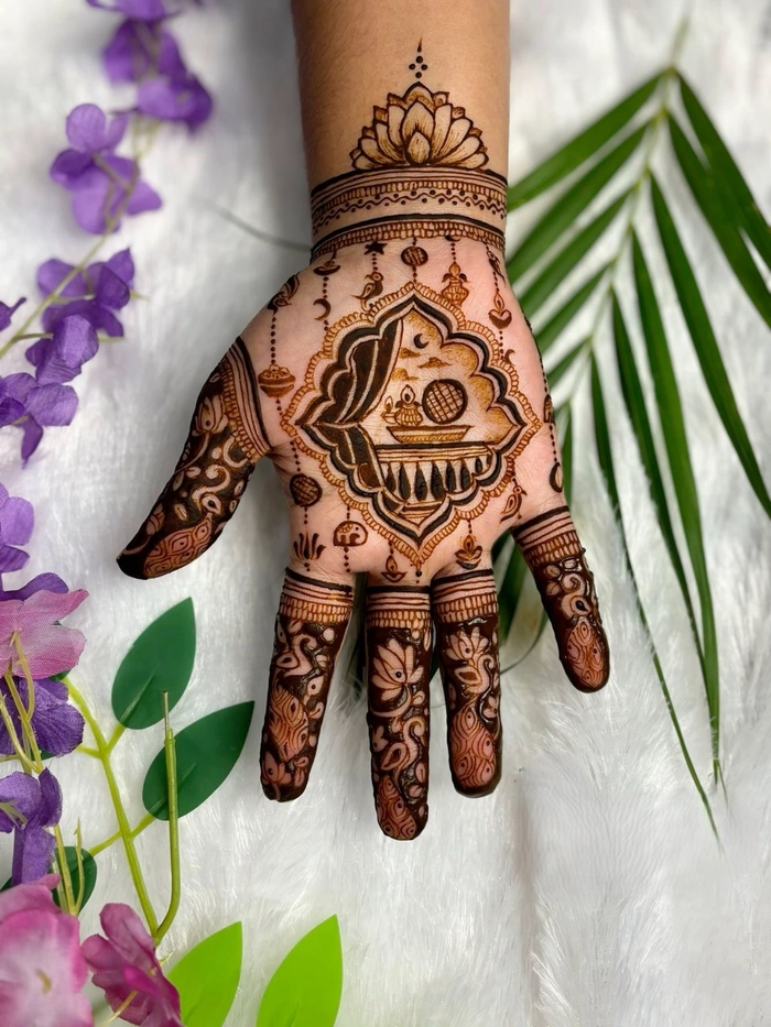 mehndi design front hand karwa chauth