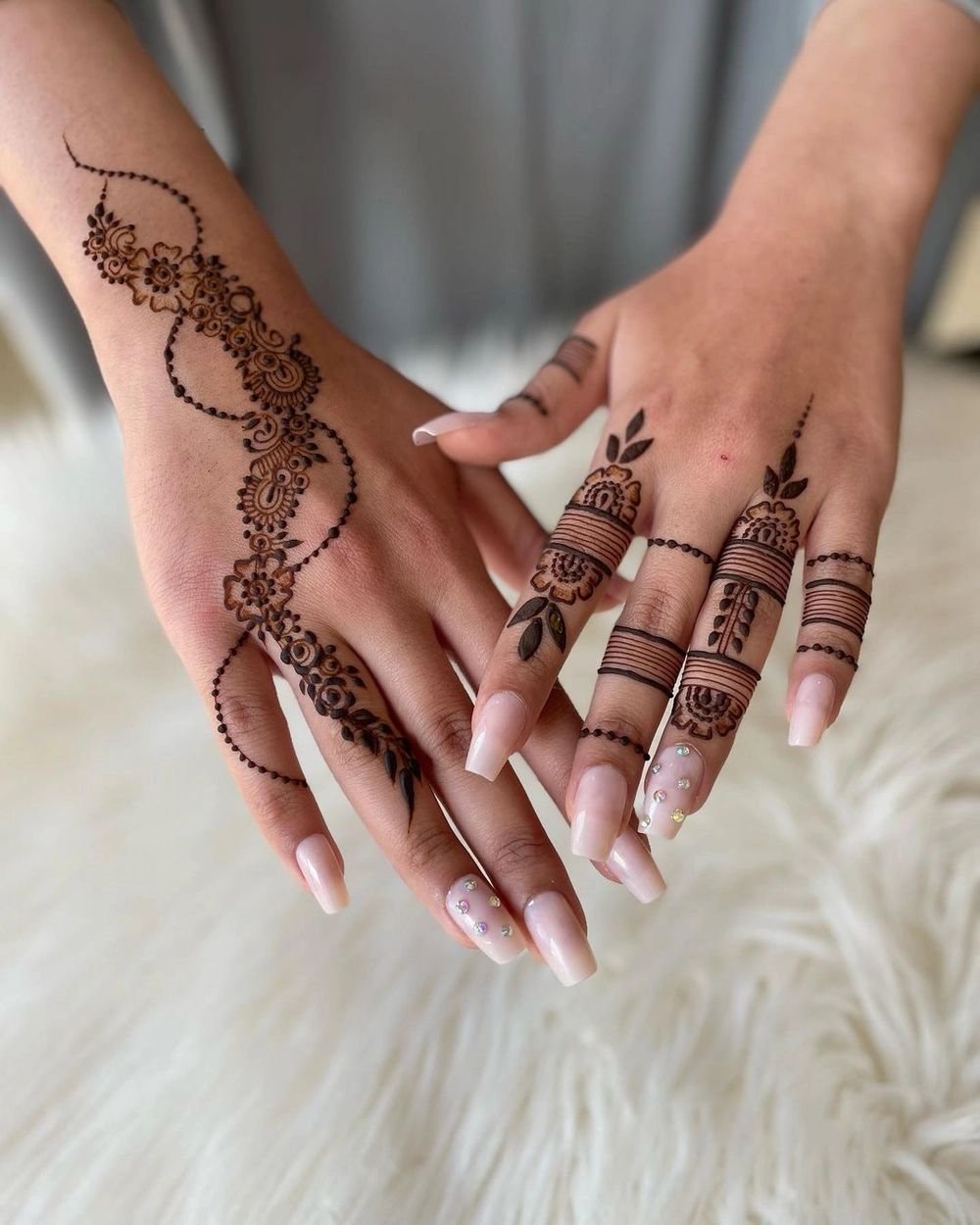 mehndi design in raksha bandhan