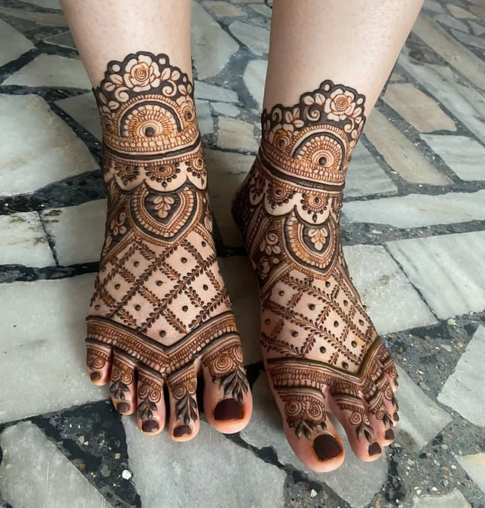 mehndi design pair ka photo