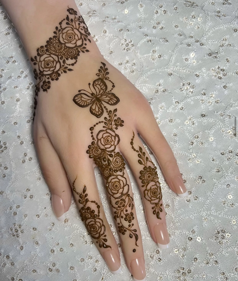 mehndi design with rose flower