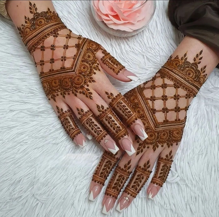 mehndi designs upper hand simple easy