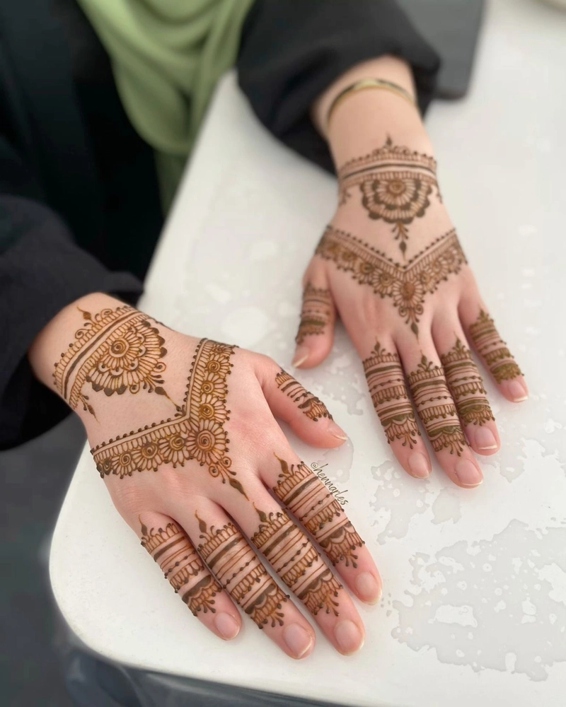 mehndi mandala