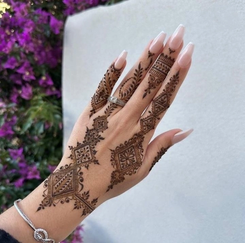 moroccan mehndi