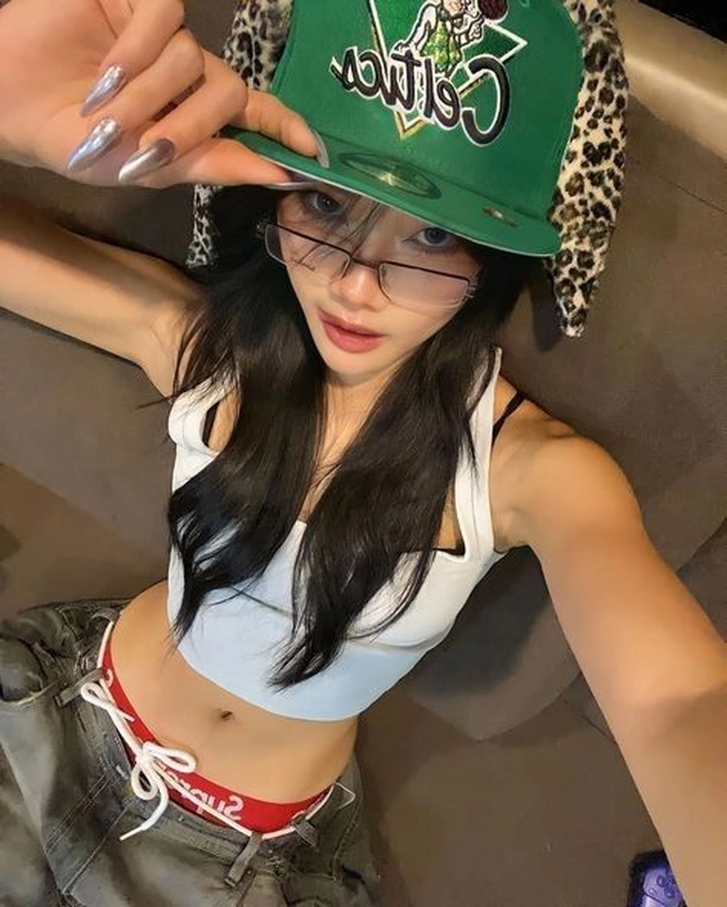 new bad girl dp
