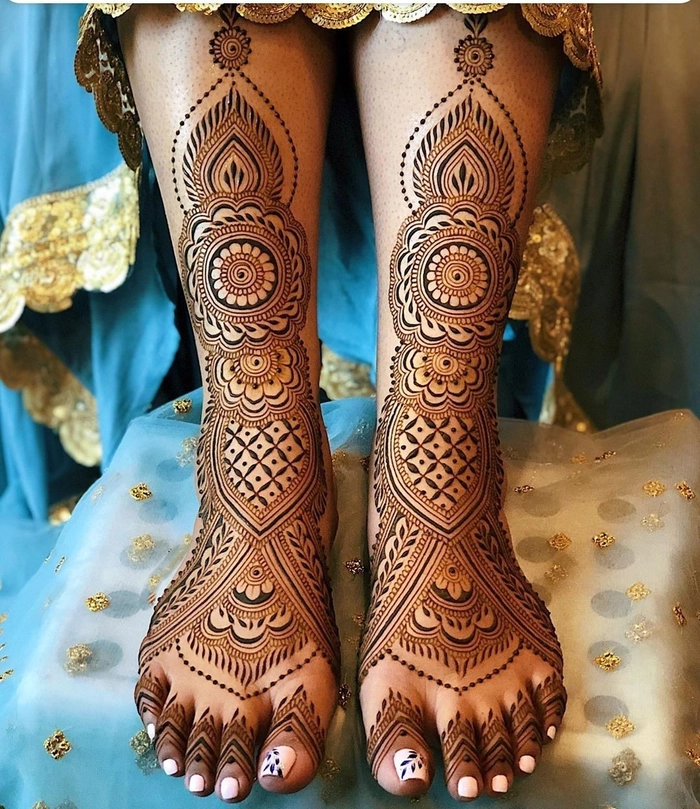 pair ka mehndi ka design