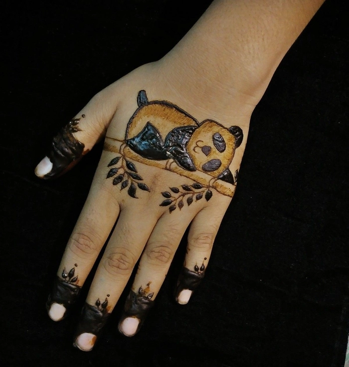 panda mehndi design simple