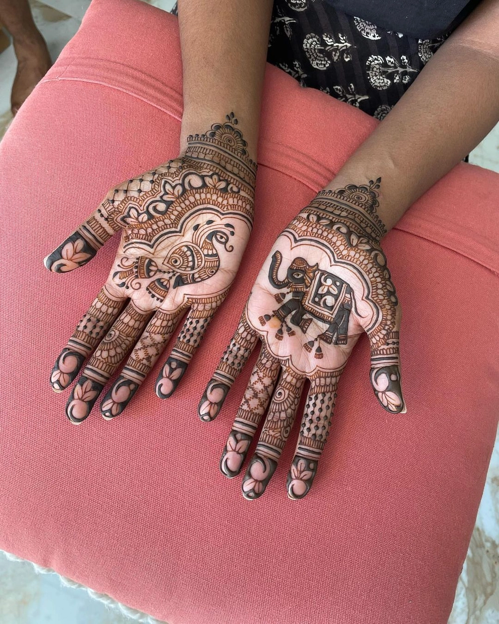 raksha bandhan modern royal front hand mehndi design