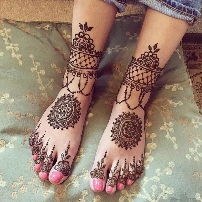 simple mehndi design new pair ka