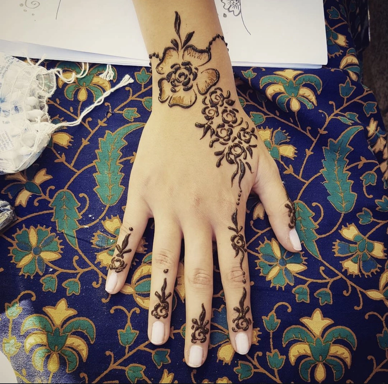 simple rose flower mehndi design