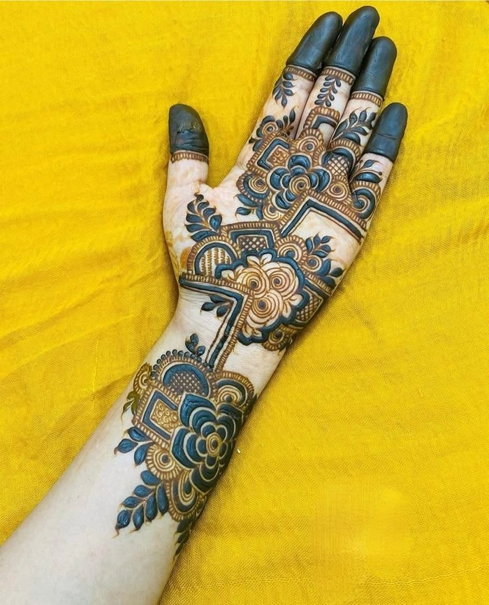 simple western mehndi design