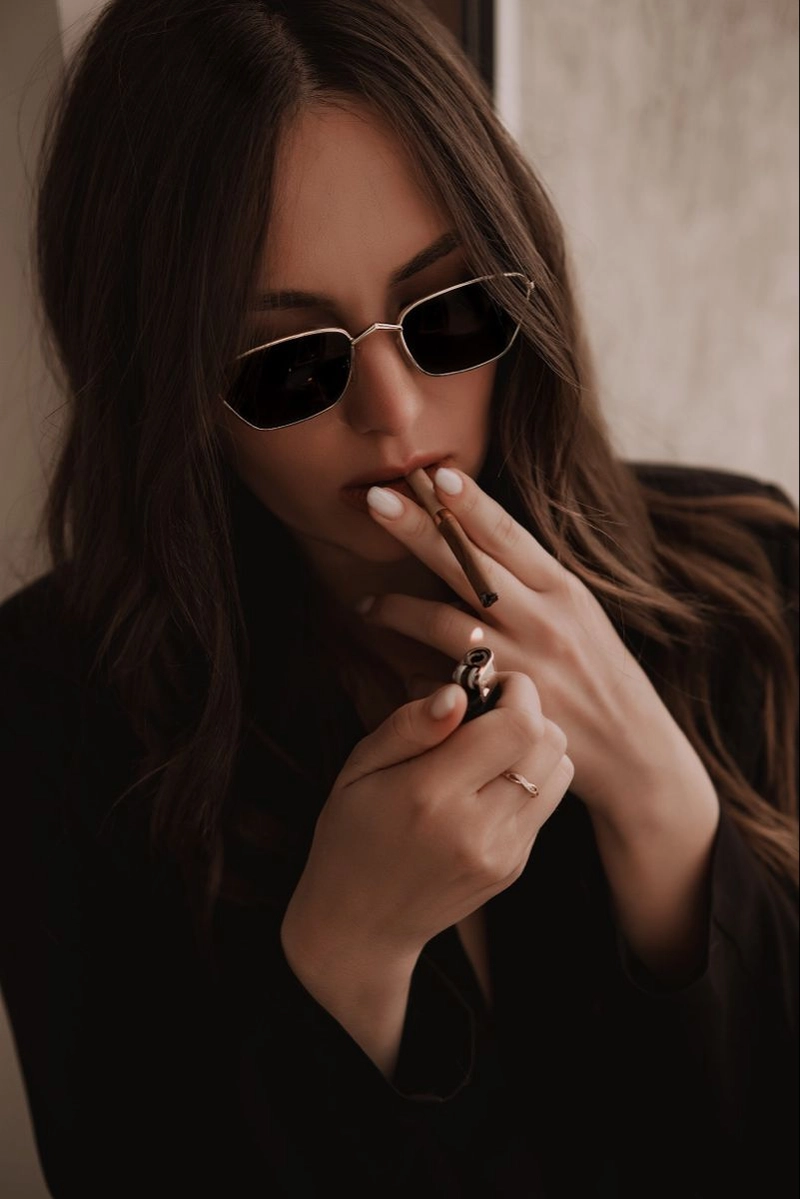 smoking whatsapp dp download