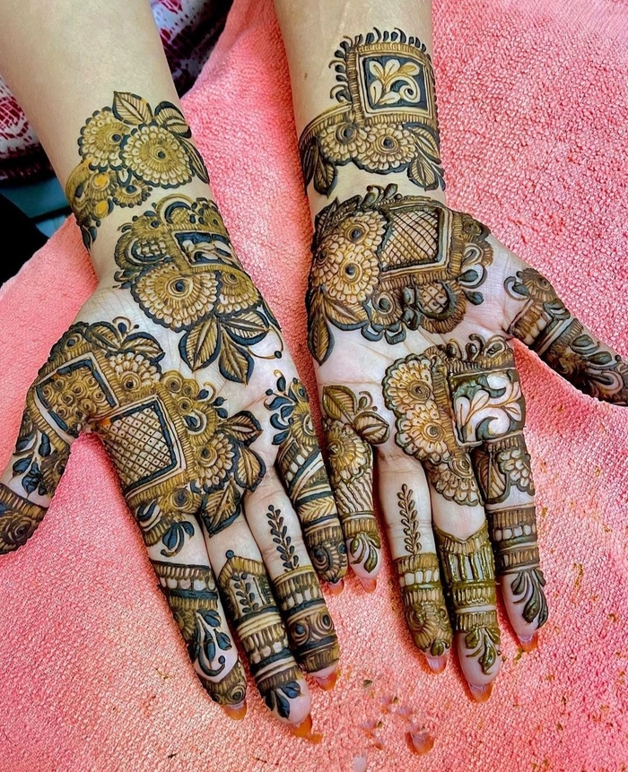 unique stylish western mehndi design