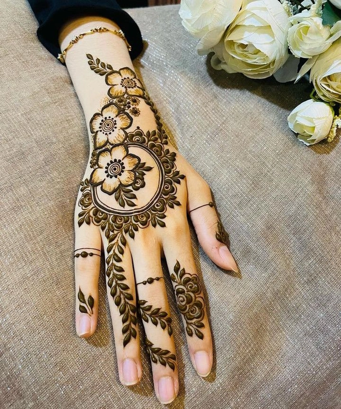 upper hand mehndi design simple and beautiful full hand