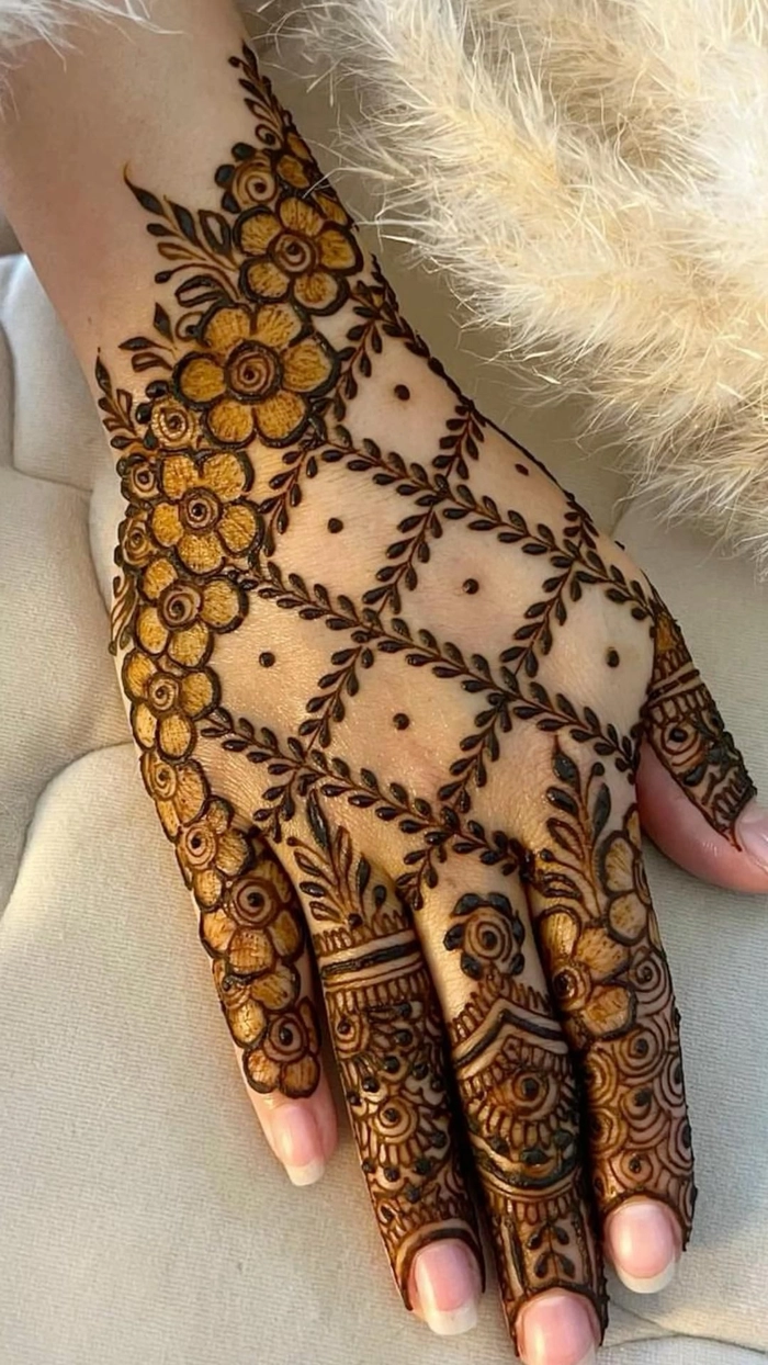 upper hand mehndi design simple and beautiful