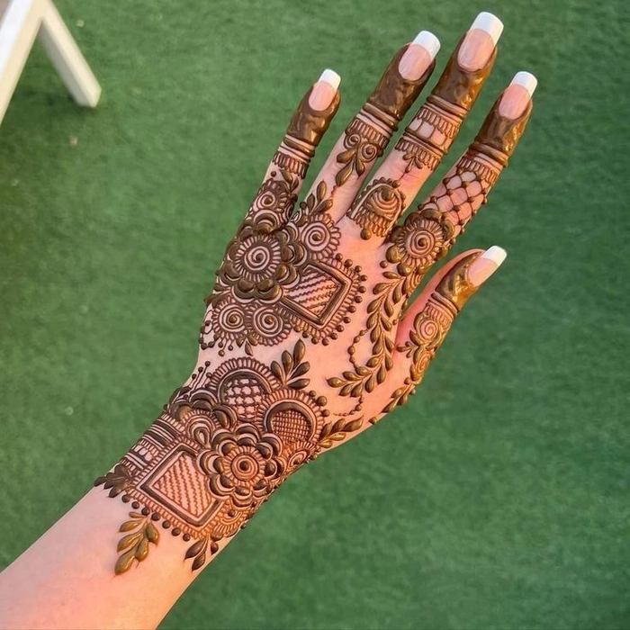 upper hand mehndi design simple and easy