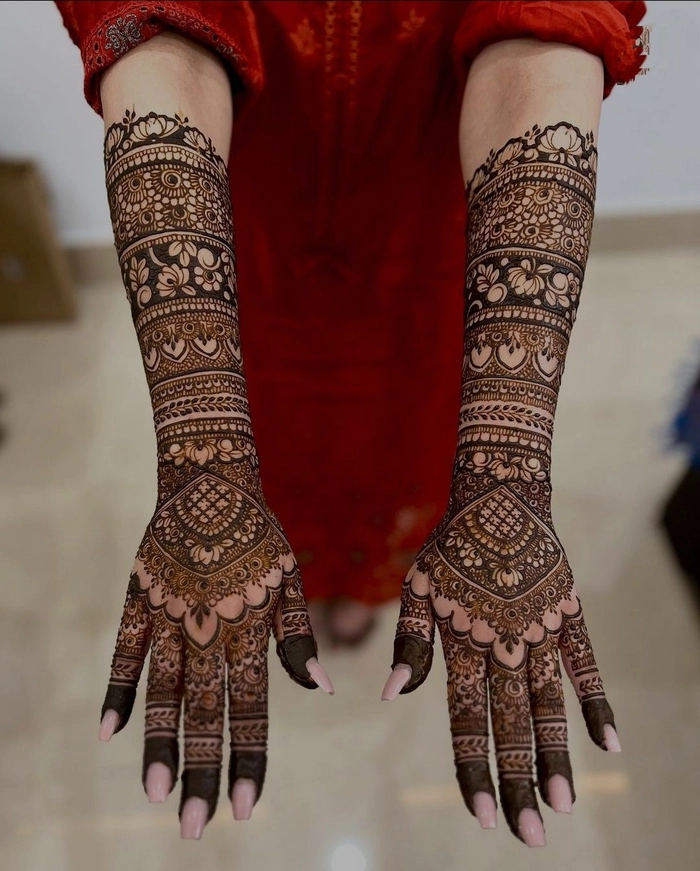upper hand mehndi designs for bride