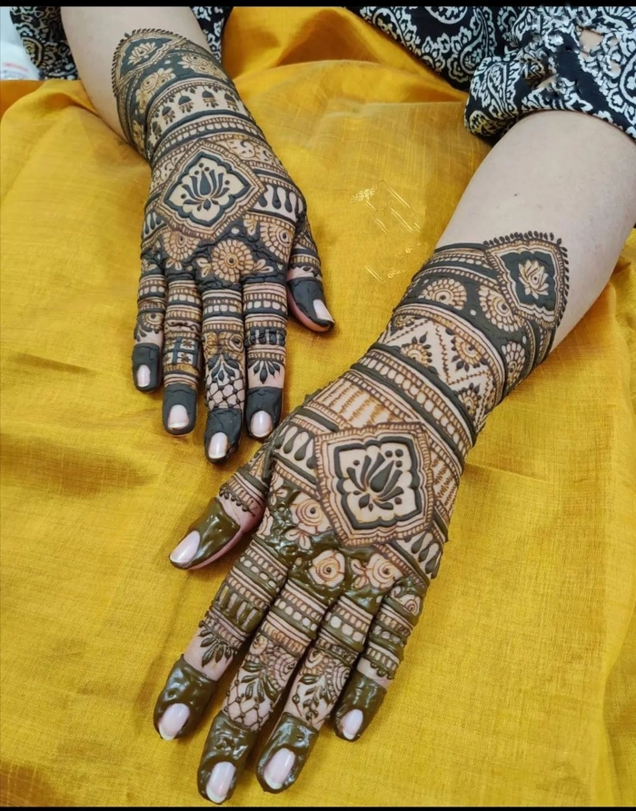 western mehndi design back side