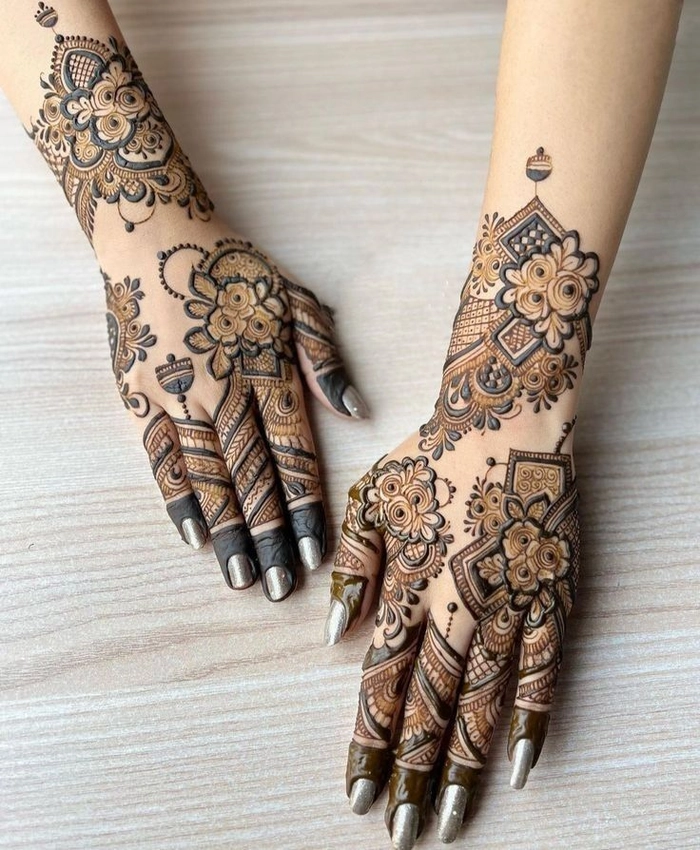 western-style mehndi design