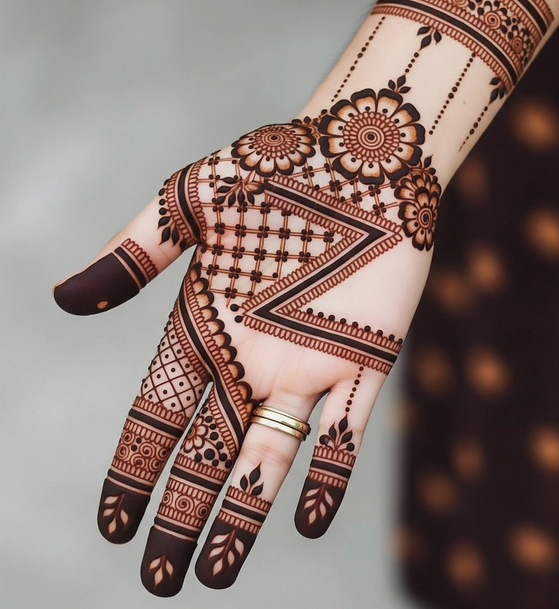 z mehndi design for back hand