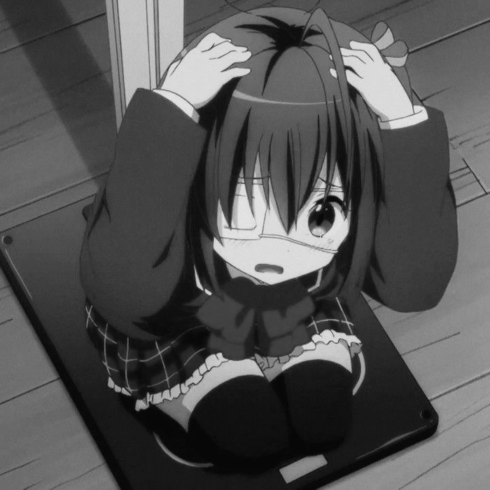 Cute anime grey pfp