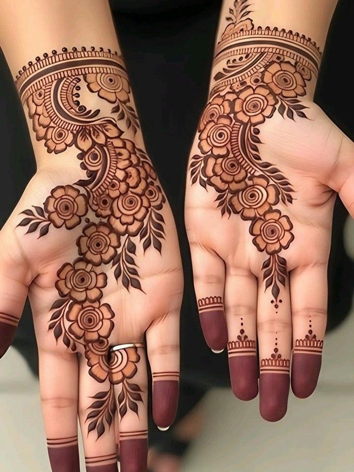 Upper Hand Mehndi Design elegant floral pattern inspiration