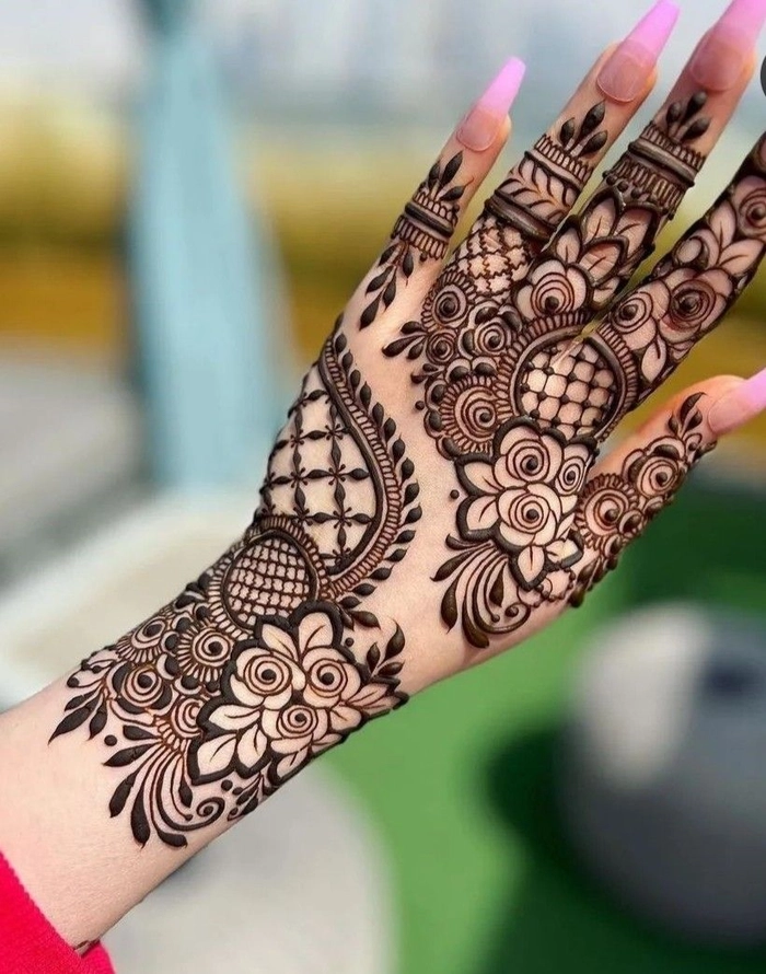 back hand palm mehndi designs