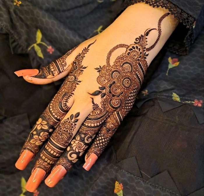 bridal kashees mehndi design