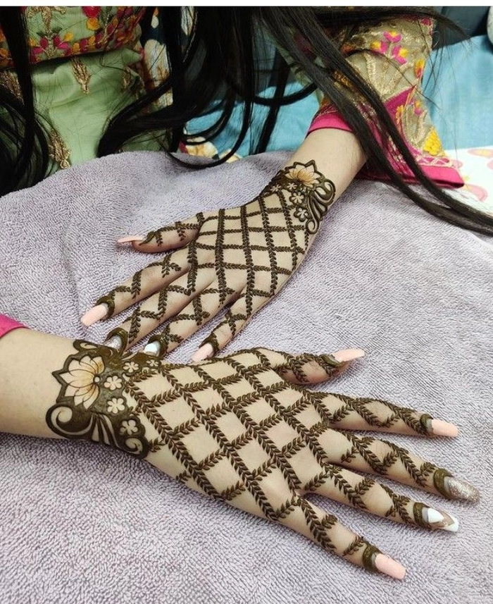 easy jali mehndi design