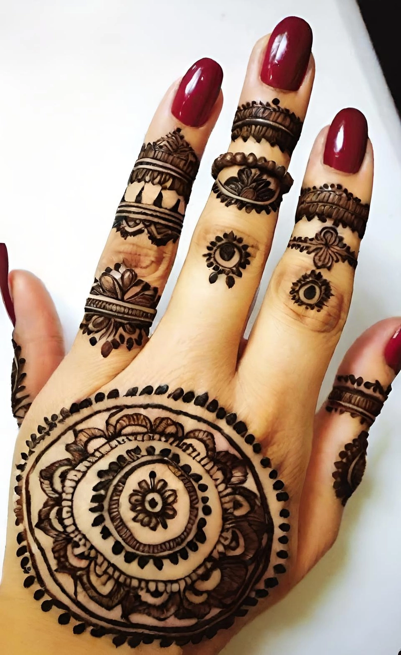 easy mehndi design aage ka