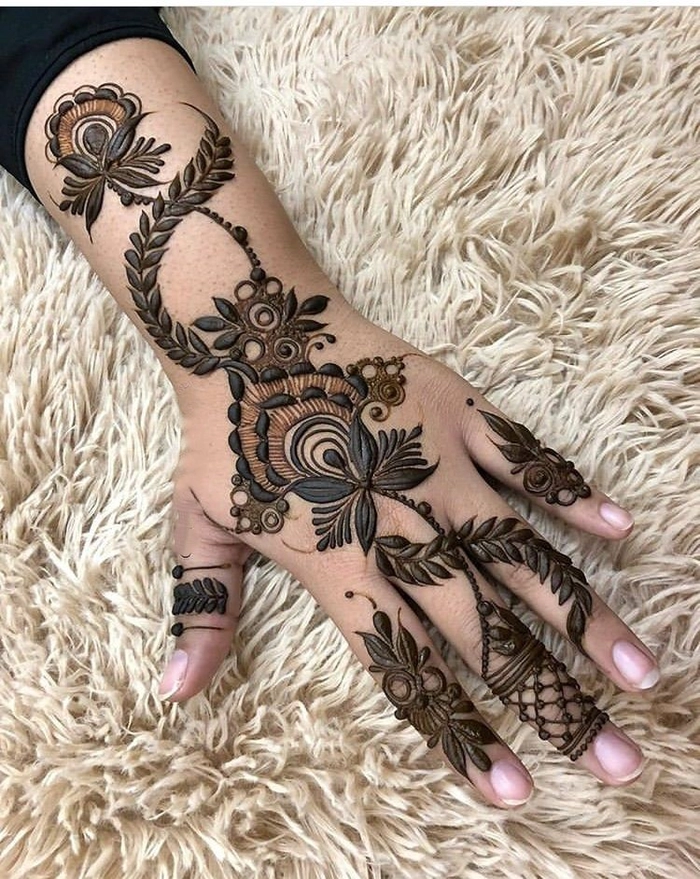 ek ungli ki mehndi designs