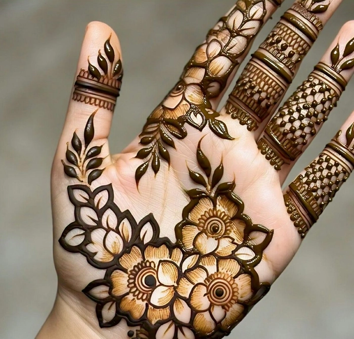 finger gorgeous mehndi designs