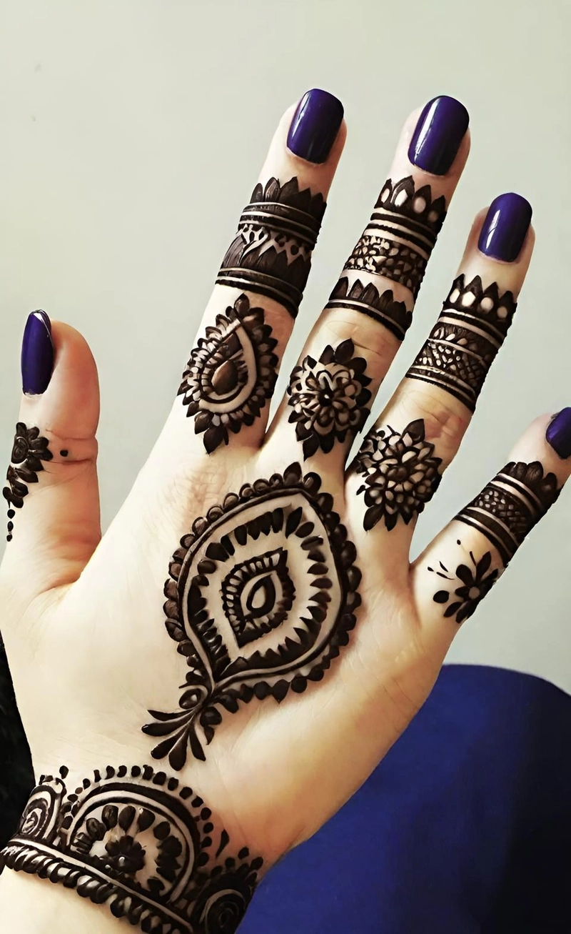 finger mehndi design aage ka
