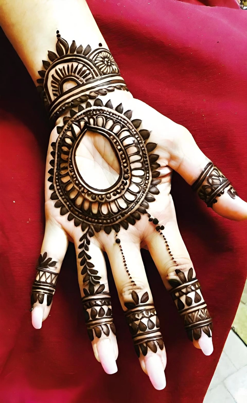 flower mehndi design aage ka
