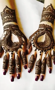 gorgeous mehndi design back hand